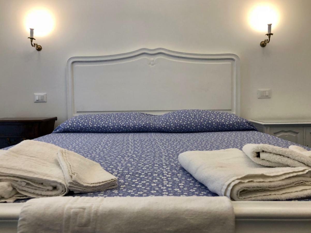 Il Sole Di Montesanto Bed and Breakfast Napoli Eksteriør billede