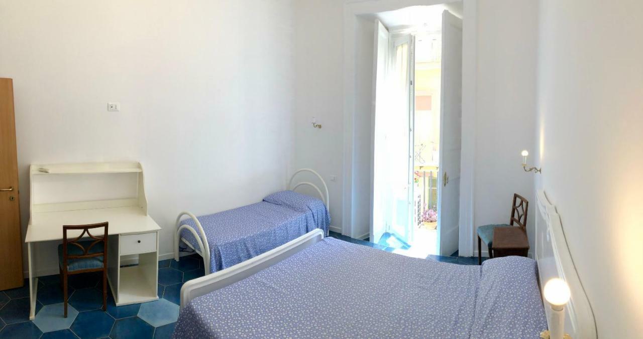 Il Sole Di Montesanto Bed and Breakfast Napoli Eksteriør billede