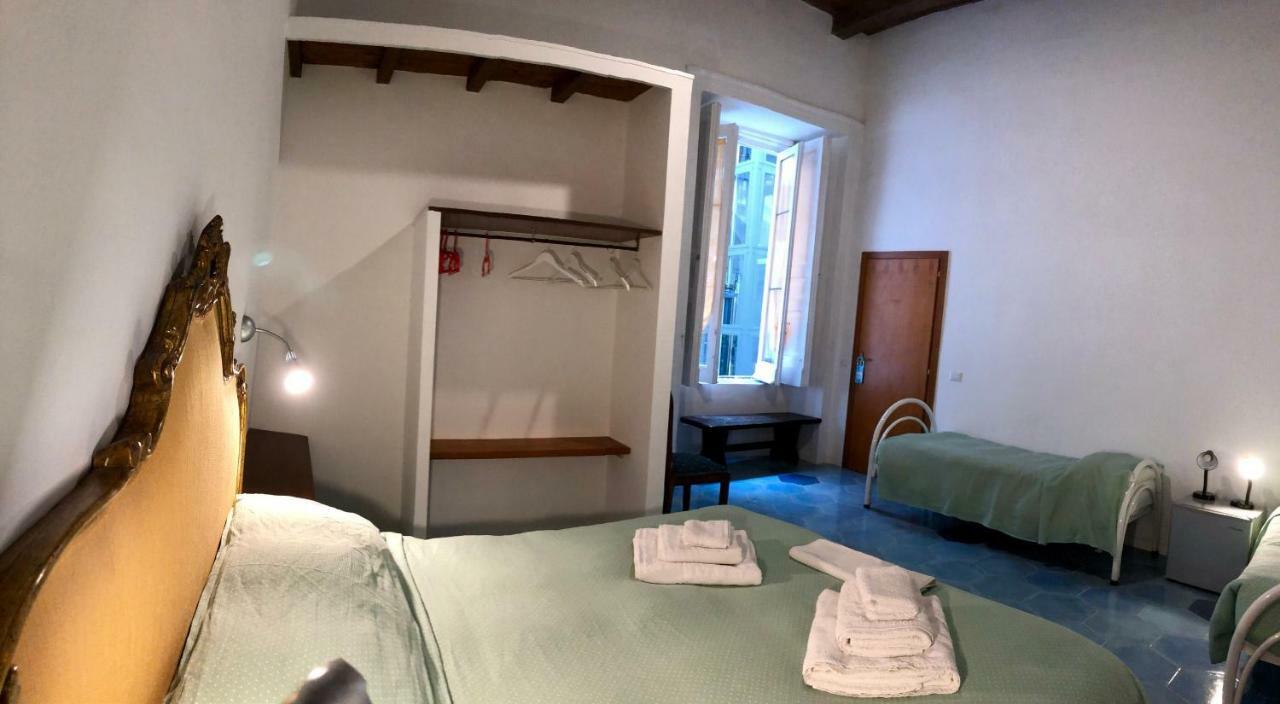 Il Sole Di Montesanto Bed and Breakfast Napoli Eksteriør billede